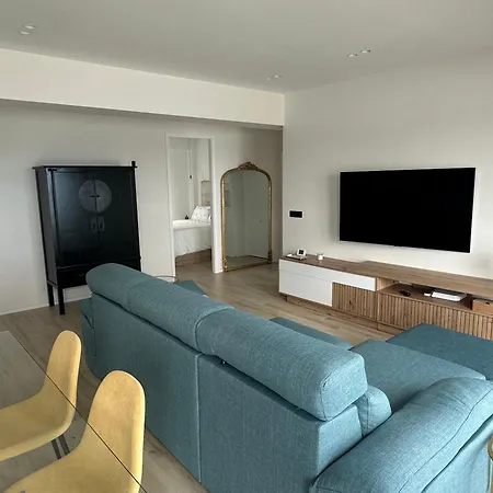 Апартаменты Piso Con Vistas A La Playa De Riazor *