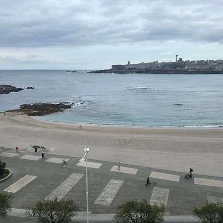 Апартаменты Piso Con Vistas A La Playa De Riazor *