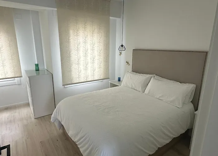 Piso Con Vistas A La Playa De Riazor A Coruña